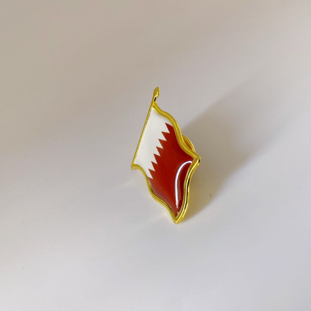 Qatar Flag Lapel Pin - Enamel  - Men'S Fashion Qatar recension och pris